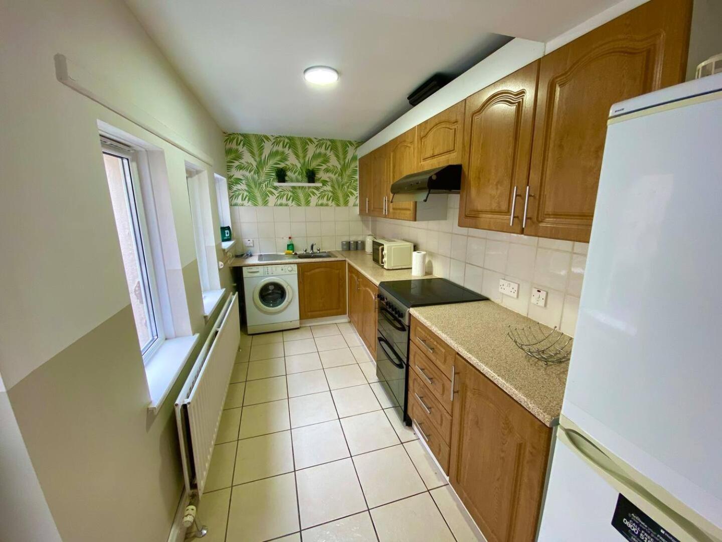 2Br City Side House เบลฟาสต์ ภายนอก รูปภาพ